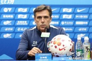 铜梁龙对阵青岛海牛：直播盛宴，高清无插件同步呈现